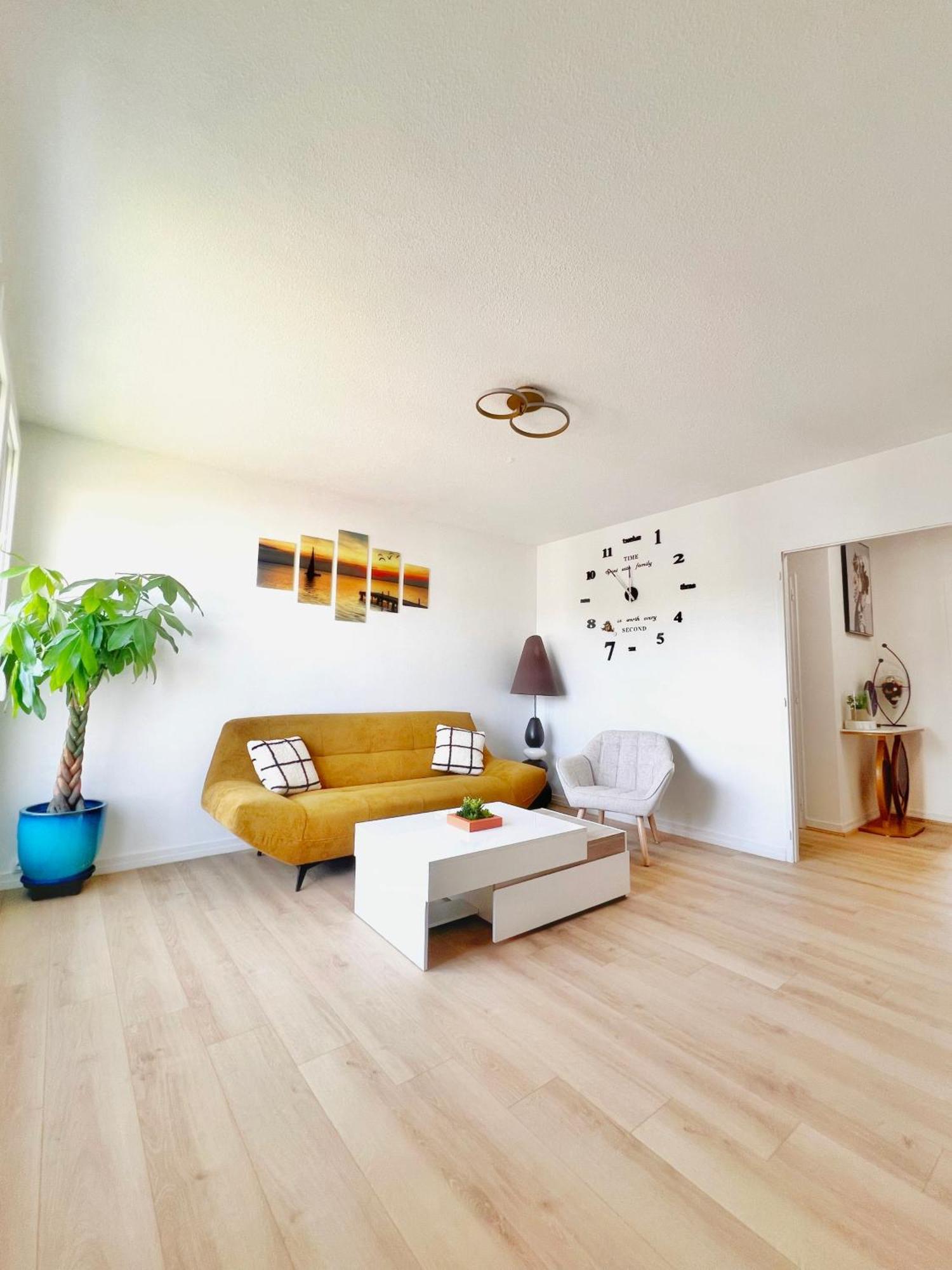 Apartment Noza 65m2, Rdc, Parking Gratuit, Nantes Agglo Rezé
